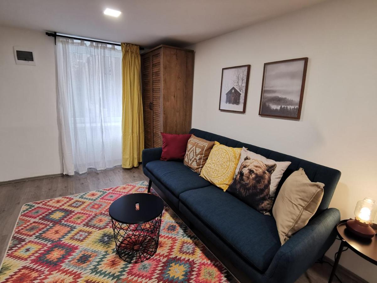 Smile Miko Apartment By Castle Будапеща Екстериор снимка